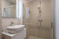 Bed & Breakfast Sky City Centerにあるバスルーム