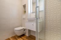 Bed & Breakfast Sky City Centerにあるバスルーム