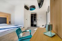 Bed & Breakfast Sky City Centerにあるテレビまたはエンターテインメントセンター
