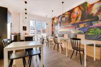 Bed & Breakfast Sky City Centerにあるレストランまたは飲食店