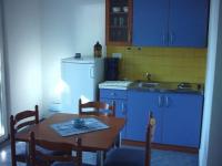 Kuchyňa alebo kuchynka v ubytovaní Apartments Mare More