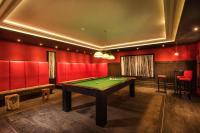 Biliardový stôl v ubytovaní MONDI Hotel am Grundlsee