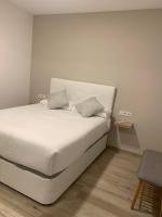 Postel nebo postele na pokoji v ubytování Apartamento Entrecatedrales 2