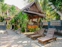 Hotel Mahkota Plengkung by ecommercelokaにある庭