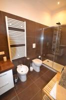 Kúpeľňa v ubytovaní Castello 5888 A, Santa Marina, Calle Marcello, Calle
