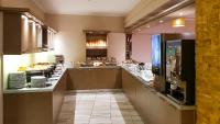 Kuchyň nebo kuchyňský kout v ubytování Hotel Yannis Corfu