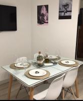 A television and/or entertainment centre at APARTAMENTO SOL Y PLAYA