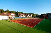 Tenis alebo squash v ubytovaní Apartament Łeba alebo jeho okolí