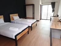 Postel nebo postele na pokoji v ubytování Sinai Hotel