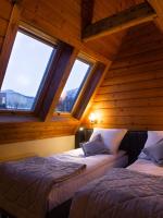 Posteľ alebo postele v izbe v ubytovaní Hotel Sabała