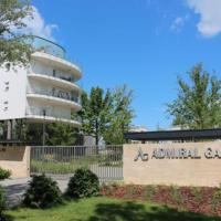 Budynek, w którym mieści się apartament