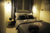 Posteľ alebo postele v izbe v ubytovaní georgia's cozy rooms #3