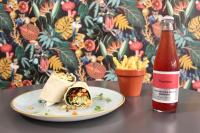 Jídlo v hotelu nebo okolí