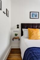 Postel nebo postele na pokoji v ubytování Brighton Laines Apartments - Central Laines Location