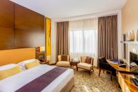 Superior King Room - Beach transfer & Free Shuttle to Deira city center mall