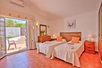 Postel nebo postele na pokoji v ubytování Villa Dela by Villa Plus