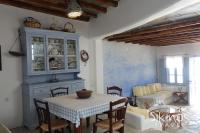 Posezení v ubytování Seaside Traditional Cycladic House