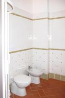 Kúpeľňa v ubytovaní Holiday Home Giuggiolo - Giuggiolo 2 by Interhome