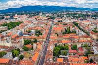 Nespecifikovaný výhled na destinaci Záhřeb nebo výhled na město při pohledu z apartmánu