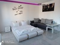 Posteľ alebo postele v izbe v ubytovaní Good Day Apartments- private parking new town