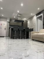Kuchyňa alebo kuchynka v ubytovaní Swiss Luxury Apartment
