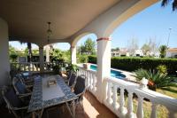 Balkón alebo terasa v ubytovaní Riumar "Mariposa", 300m to beach, private pool, On-Site-Service, dog beach