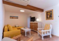 Televízia a/alebo spoločenská miestnosť v ubytovaní Apartments in Zadar - Zadar Riviera 40411