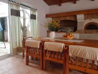 Kuchyňa alebo kuchynka v ubytovaní Apartments in Zadar - Zadar Riviera 40411