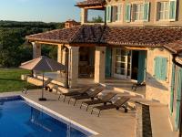 Bazén v ubytování Holiday home in Visnjan - Istrien 41014 nebo v jeho okolí
