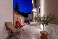 Balkon lub taras w obiekcie Holiday home in Krnica/Istrien 38131