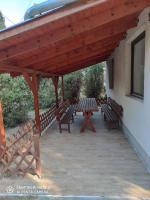 Balkon lub taras w obiekcie Holiday home in Balatonmariafürdo 19443