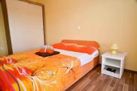 Postel nebo postele na pokoji v ubytování Apartments in Bibinje/Zadar Riviera 31187