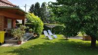 Zahrada ubytování Holiday home in Balatonbereny 18035