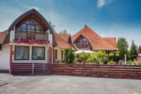 A garden outside Apartment in Balatonkeresztur 35398