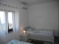 Posteľ alebo postele v izbe v ubytovaní Apartment in Crikvenica 34973