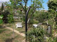 Vonkajšia záhrada v ubytovaní Apartments in Zadar/Zadar Riviera 17889