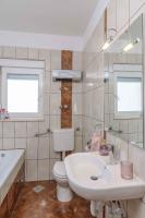 Plán poschodí v ubytovaní Two-Bedroom Apartment in Kastel Novi I