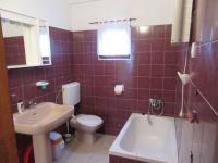 Kúpeľňa v ubytovaní Apartment in Razanac/Zadar Riviera 8227