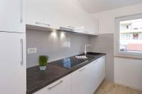 Kuchyňa alebo kuchynka v ubytovaní Apartment in Rabac 16817