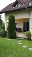 Vonkajšia záhrada v ubytovaní Apartment in Siofok/Balaton 19737
