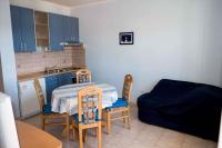 Kuchyň nebo kuchyňský kout v ubytování Apartment Banjol 10