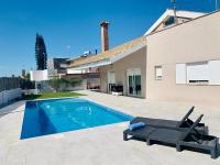 Bazén v ubytovaní Casa/Chalet Doñana alebo v jeho blízkosti