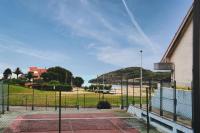 Tenis alebo squash v ubytovaní Ria de Ajo alebo jeho okolí