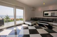 Kuchyňa alebo kuchynka v ubytovaní Apartment in Crikvenica 39198