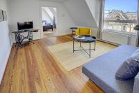 TV a/nebo společenská místnost v ubytování fewo1846 - An der Galerie - komfortables Apartment im 2 OG mitten im Stadtzentrum