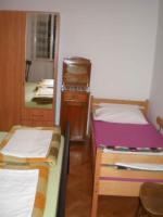 Posteľ alebo postele v izbe v ubytovaní Apartment in Novi Vinodolski 15344