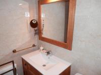 Un baño de Casa Rural El Dolmen