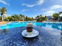 Bazén v ubytování Park Club Europe - All Inclusive Resort nebo v jeho okolí