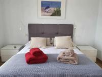 Posteľ alebo postele v izbe v ubytovaní COSTA LUZ Relax Suite