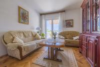 Posedenie v ubytovaní Apartment in Jadranovo 14267